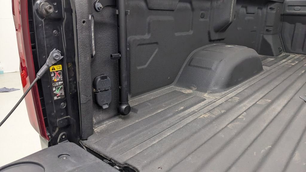 Used 2022 Chevrolet Silverado 3500 High Country image 8