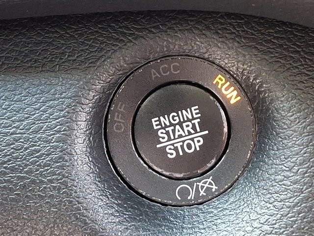 Used 2022 Jeep Cherokee Latitude Lux w/ Sun & Sound Group image 23