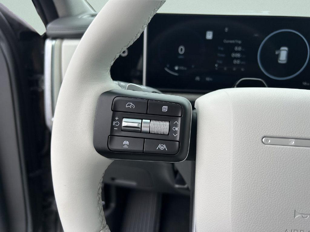 New 2026 Hyundai Santa Fe Limited FWD image 32