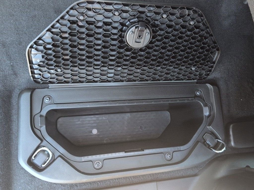 New 2026 RAM 1500 4x4 Crew Cab image 14