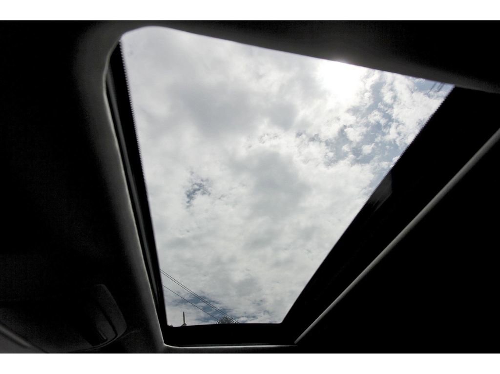 Used 2025 MAZDA CX-50 2.5 Hybrid w/ Premium Plus Pkg image 24