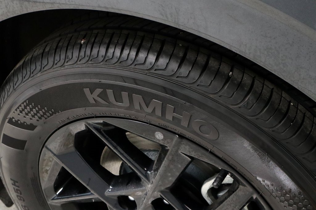 Used 2025 Kia K5 LXS image 19