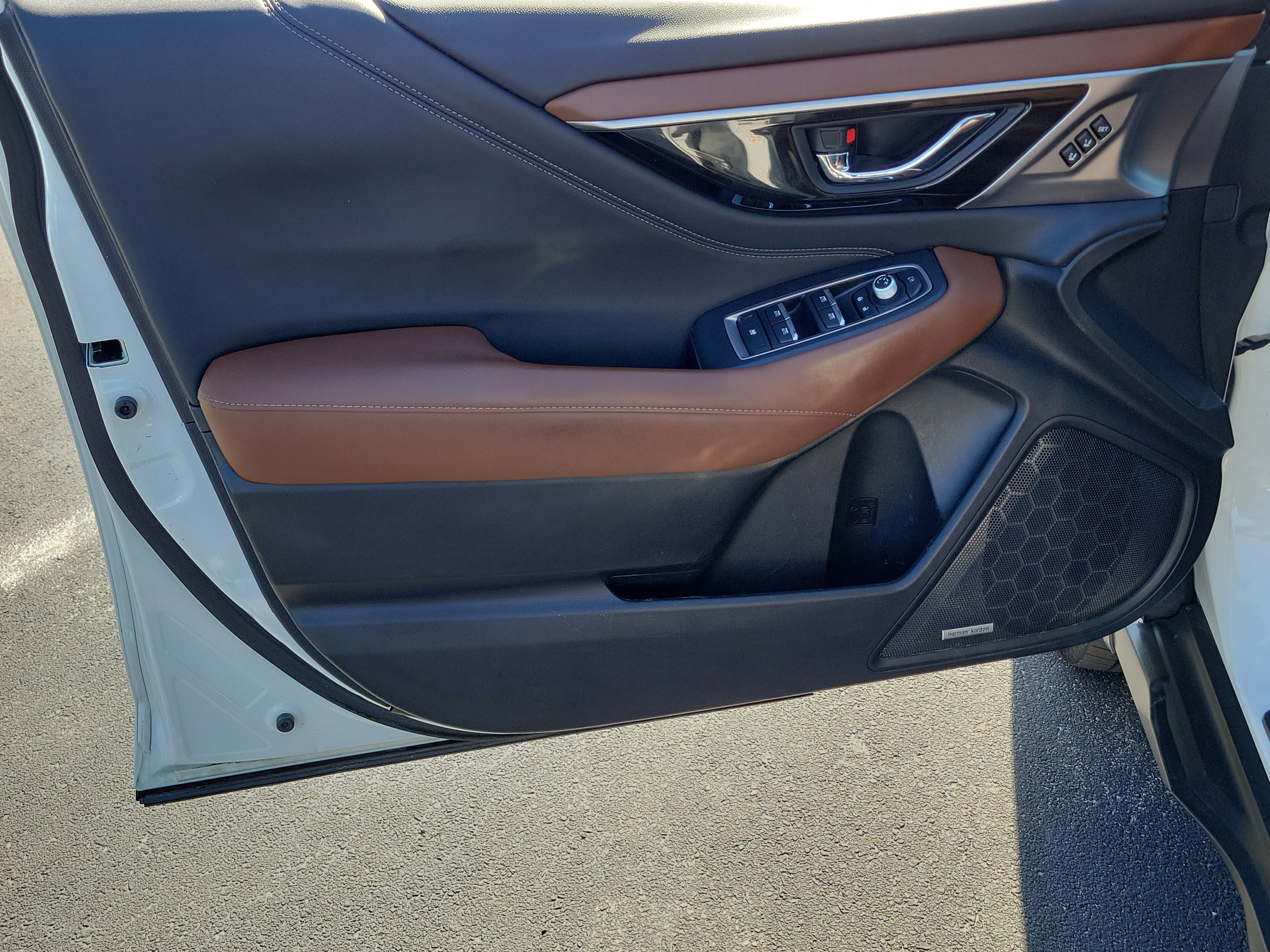 Used 2020 Subaru Outback Touring XT image 25