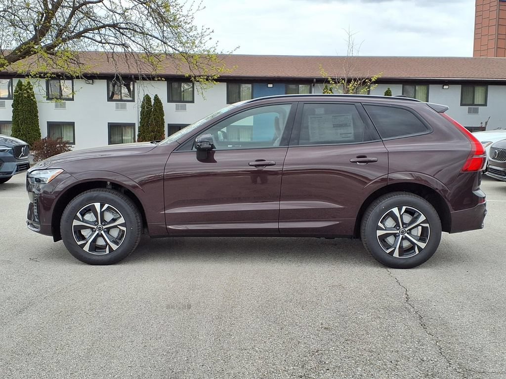 New 2026 Volvo XC60 B5 Core w/ Climate Package AWD/4WD image 3