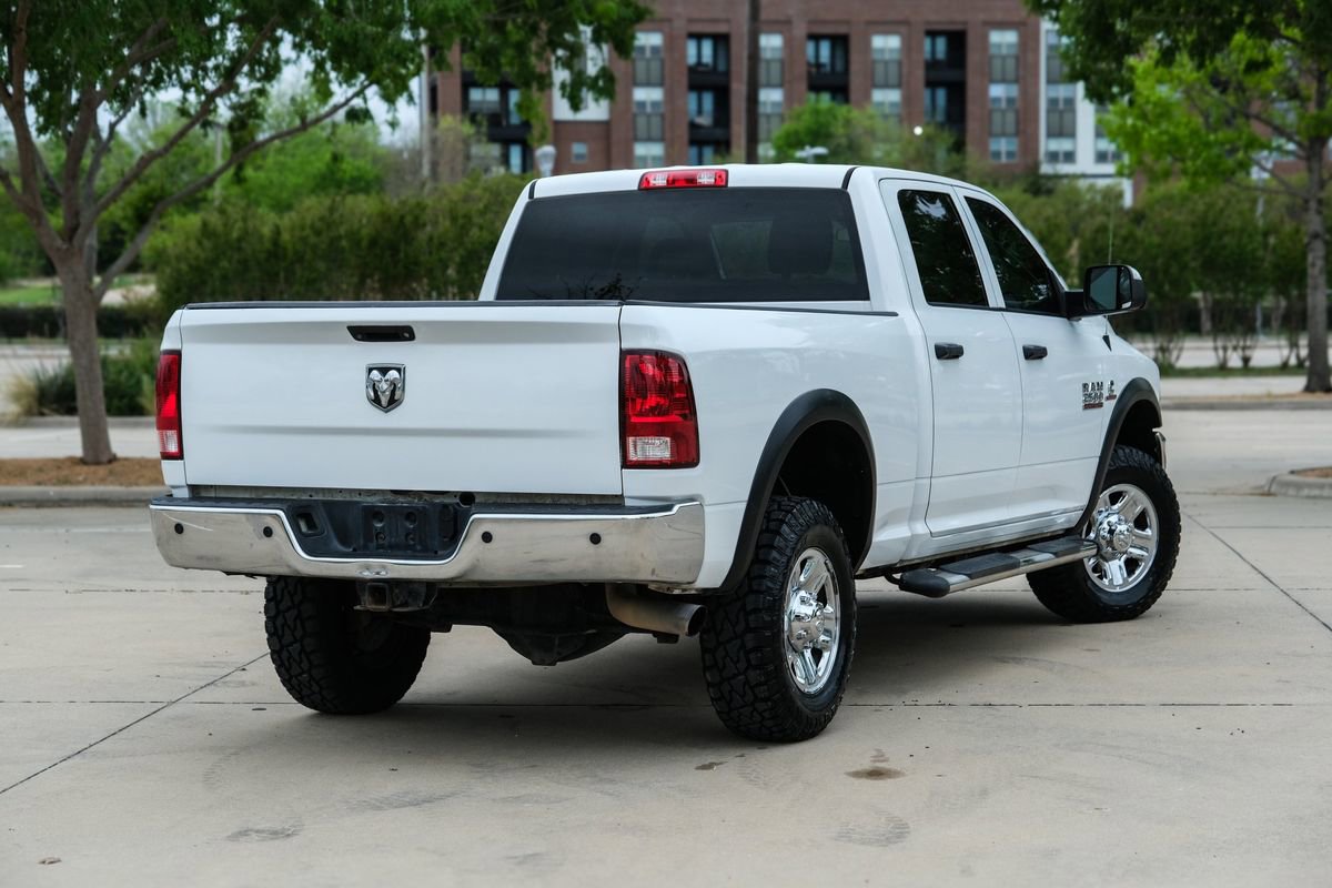 Used 2018 RAM 2500 Tradesman w/ Chrome Appearance Group AWD/4WD image 24