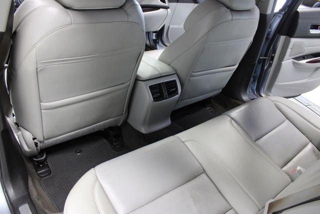 Used 2015 Acura TLX V6 w/ Technology Package FWD image 10