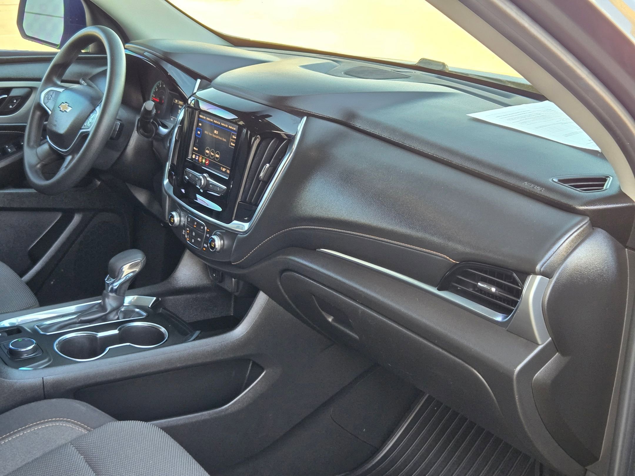 Certified 2021 Chevrolet Traverse LS w/ LPO, Blackout Package image 28