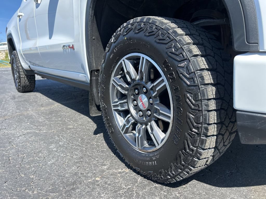 Used 2025 GMC Sierra 1500 AT4 AWD/4WD image 26
