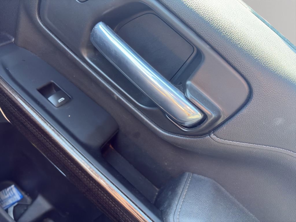 Certified 2022 Chevrolet Silverado 2500 LT w/ All Star Edition image 19