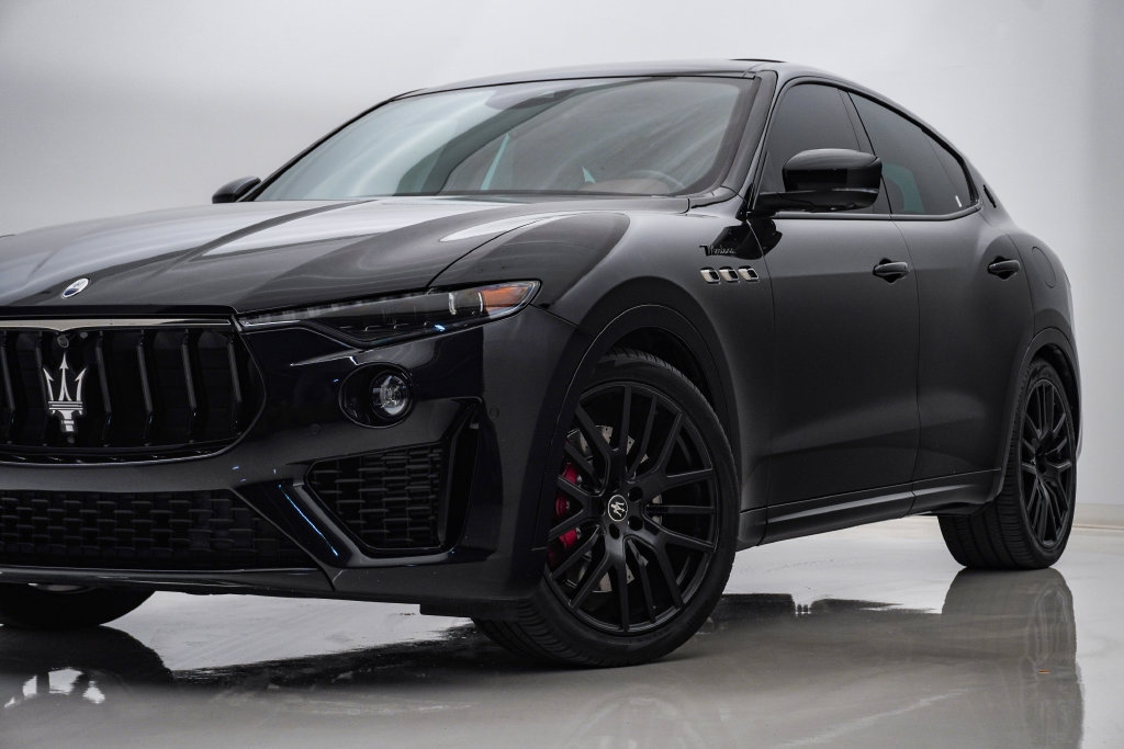 Used 2022 Maserati Levante Modena AWD/4WD image 2