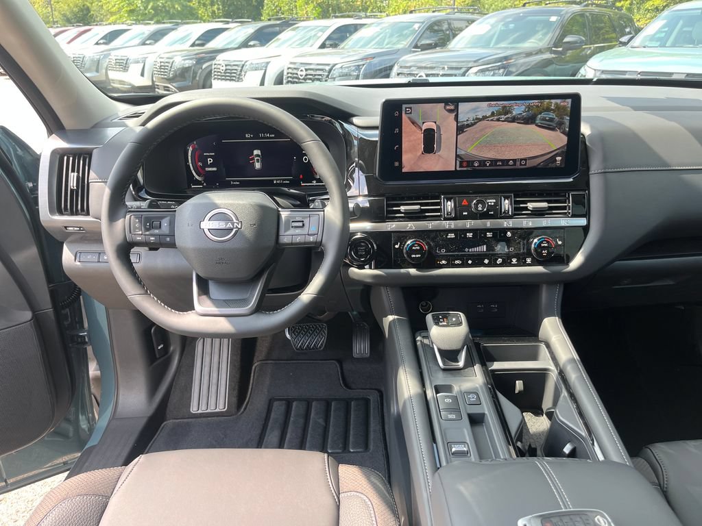 New 2026 Nissan Pathfinder SL FWD image 23