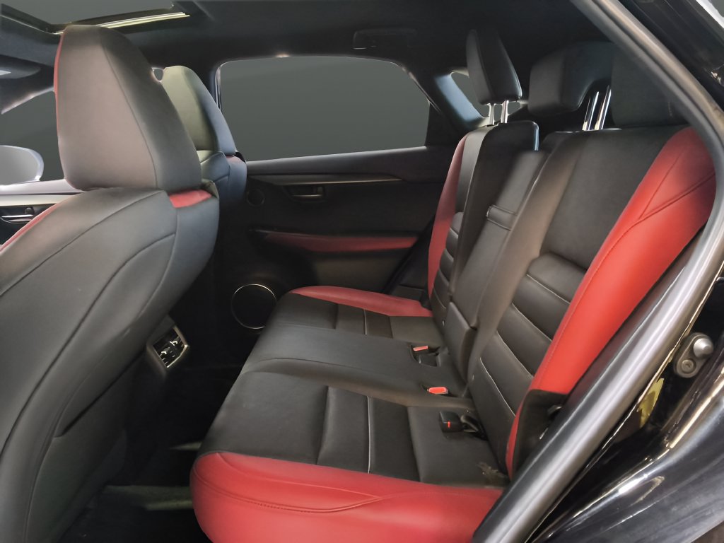 Used 2022 BMW X4 xDrive30i AWD/4WD image 19