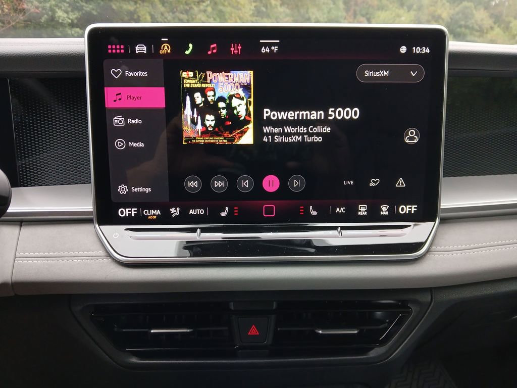 New 2026 Volkswagen Tiguan SE R-Line image 18