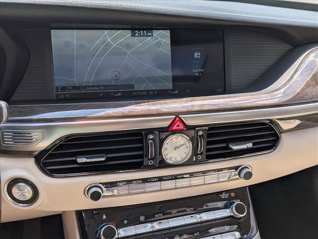 Used 2019 Genesis G90 5.0 Ultimate RWD image 12