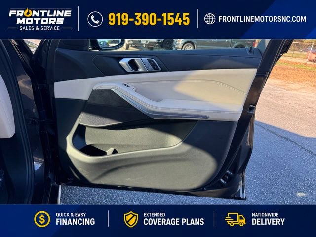 Used 2022 BMW X5 xDrive40i AWD/4WD image 11