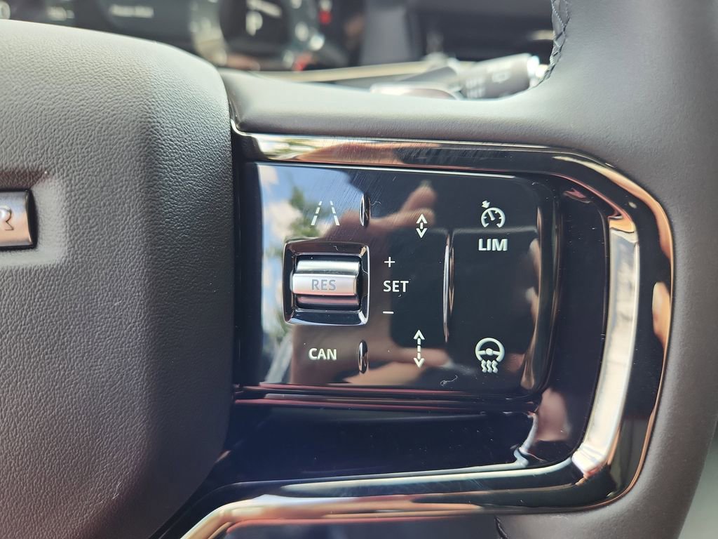 Used 2026 Land Rover Range Rover Evoque S image 20