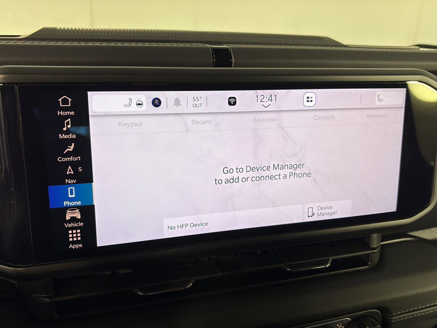 Used 2024 Jeep Wrangler Sahara w/ Technology Group image 34