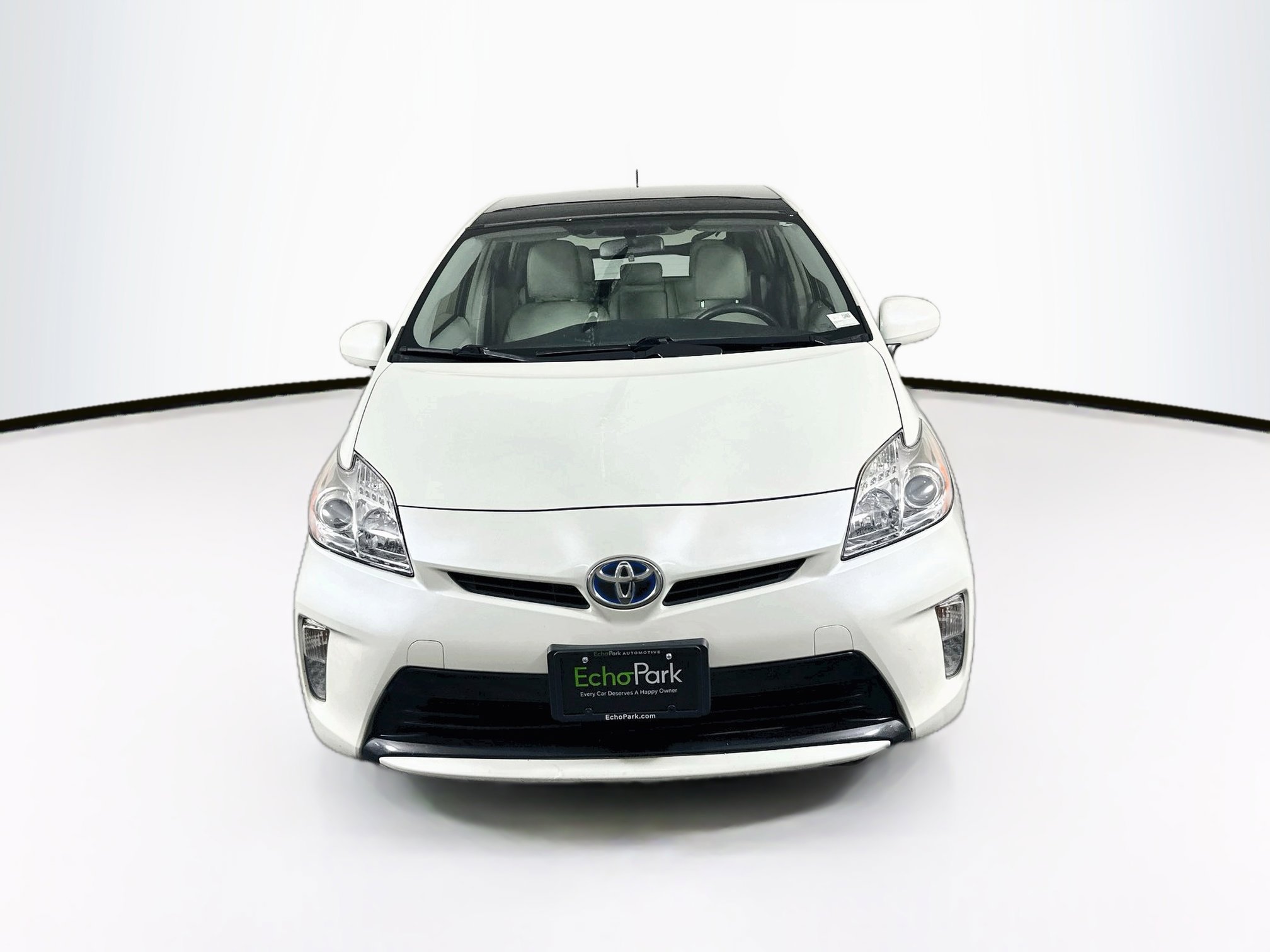 Used 2015 Toyota Prius Three w/ Solar Roof Package FWD image 2