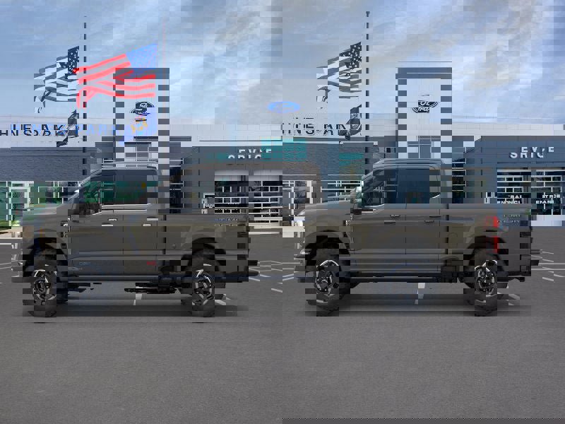 New 2026 Ford F250 Platinum w/ Platinum Plus Package image 3