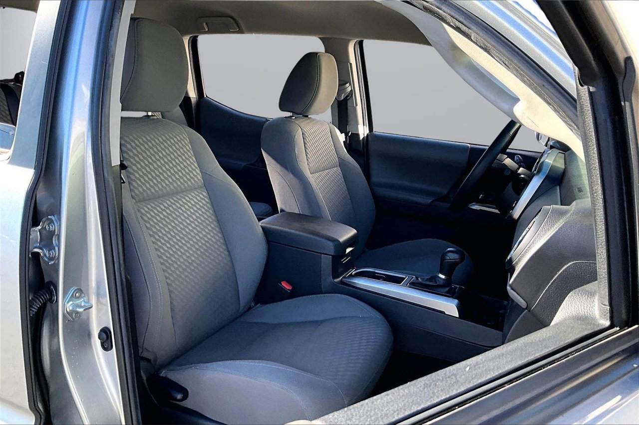 Used 2023 Toyota Tacoma SR5 image 21