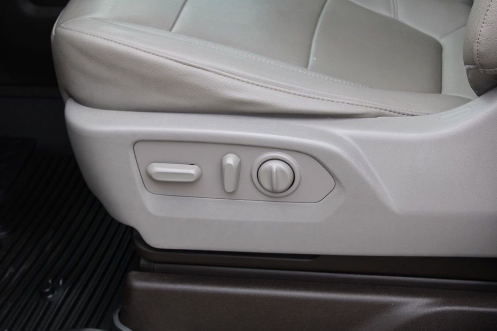 Used 2021 GMC Sierra 1500 SLT w/ SLT Convenience Package image 17