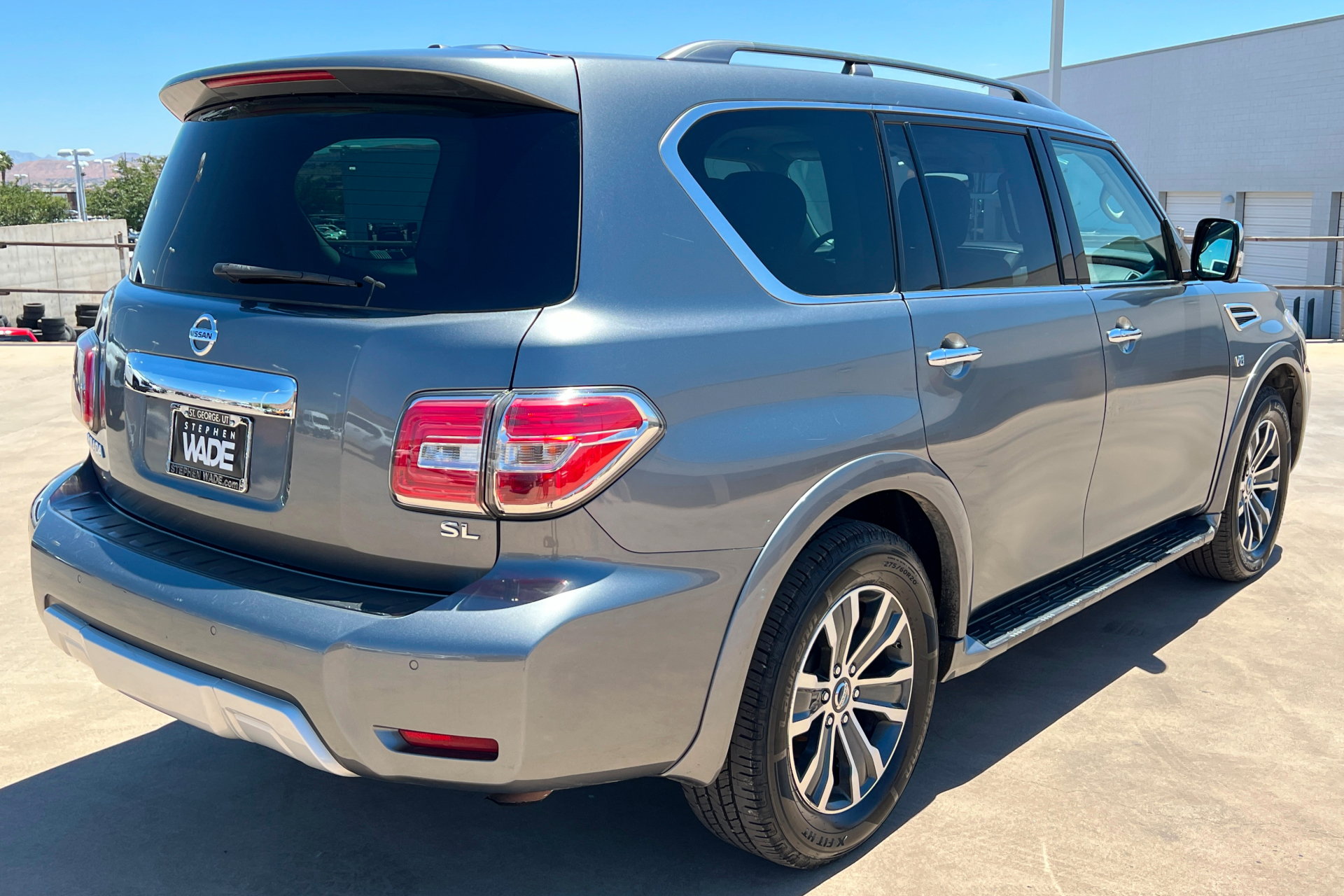 Used 2018 Nissan Armada SL w/ Moonroof Package AWD/4WD image 5