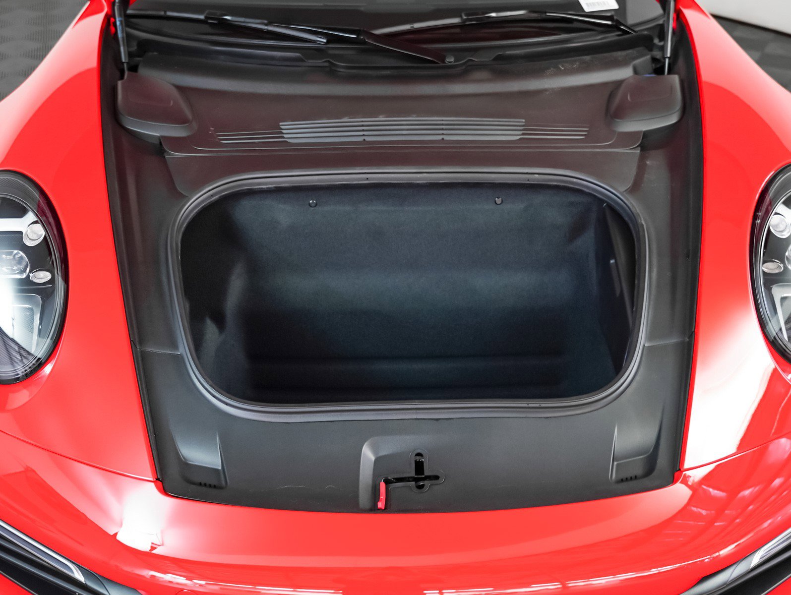 Certified 2021 Porsche 911 Carrera image 13