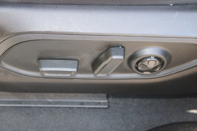 Used 2022 Jeep Grand Cherokee Limited 4xe w/ Luxury Tech Group II image 42