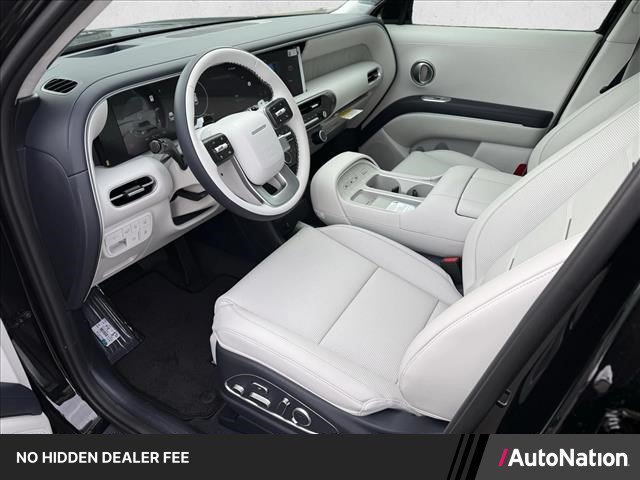 New 2026 Hyundai Palisade Calligraphy FWD image 1