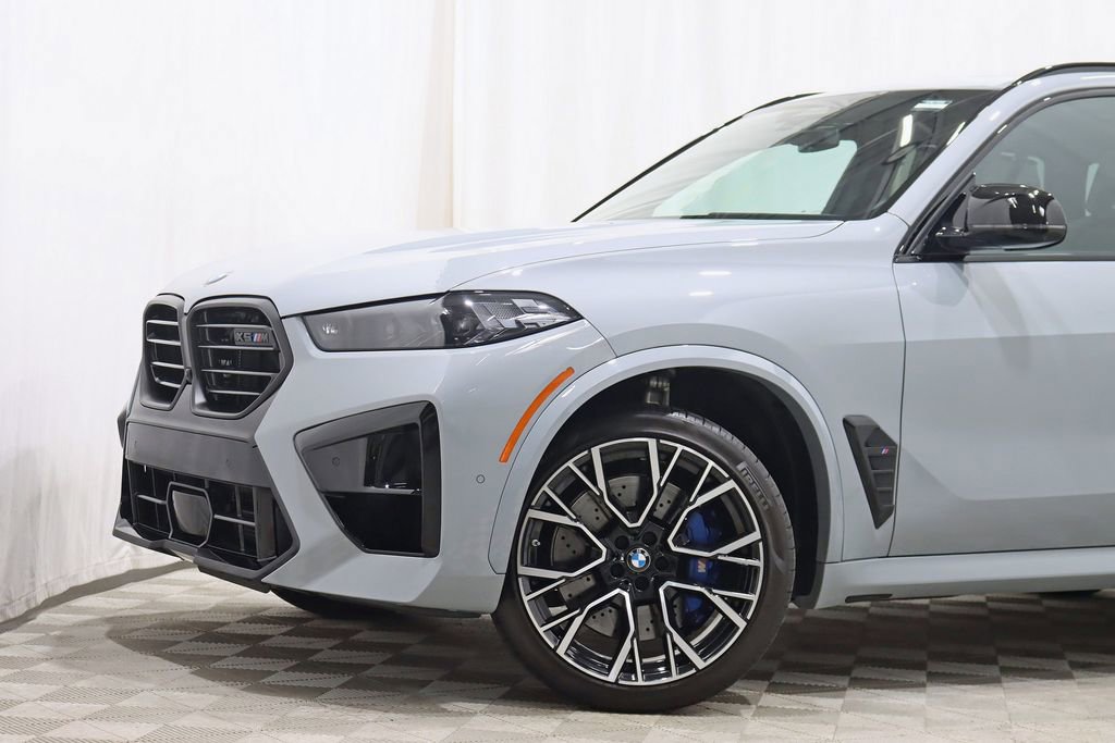 Used 2024 BMW X5 M Competition w/ Executive Package image 2
