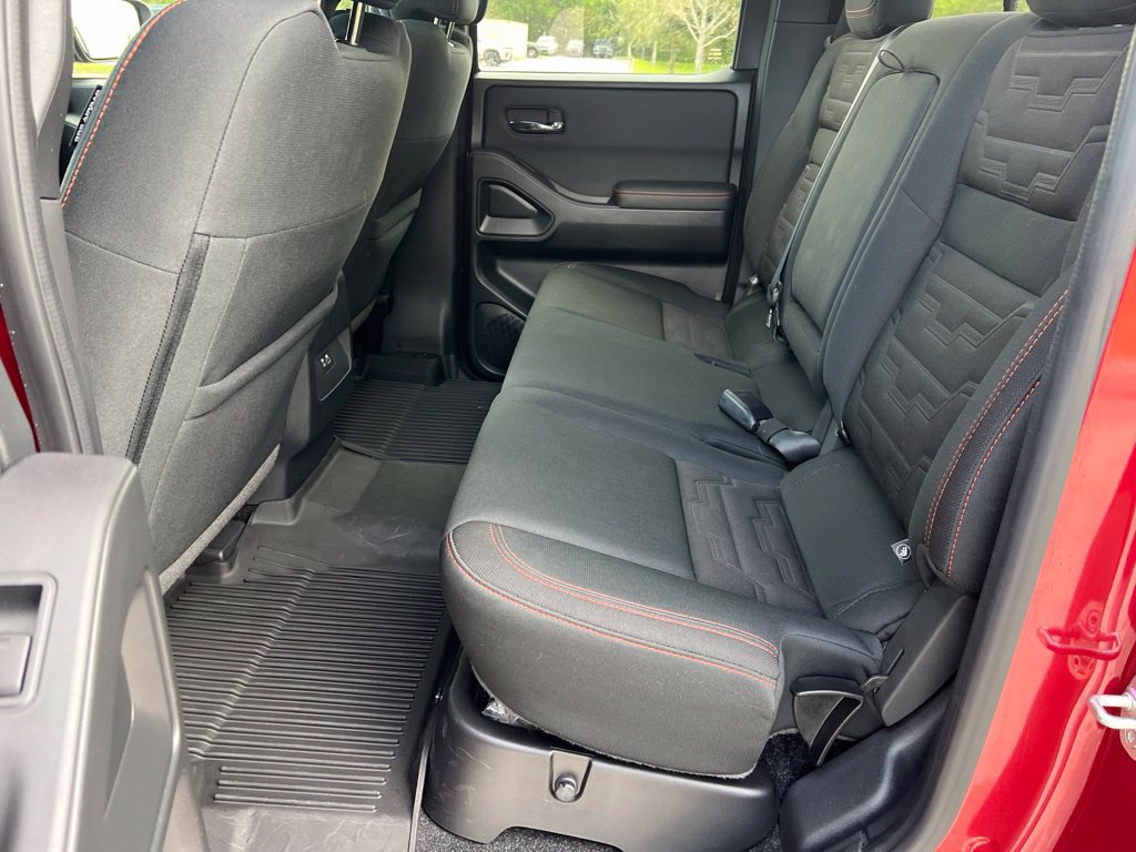 Used 2022 Nissan Frontier PRO-4X w/ Off-Road Protection Package AWD/4WD image 18