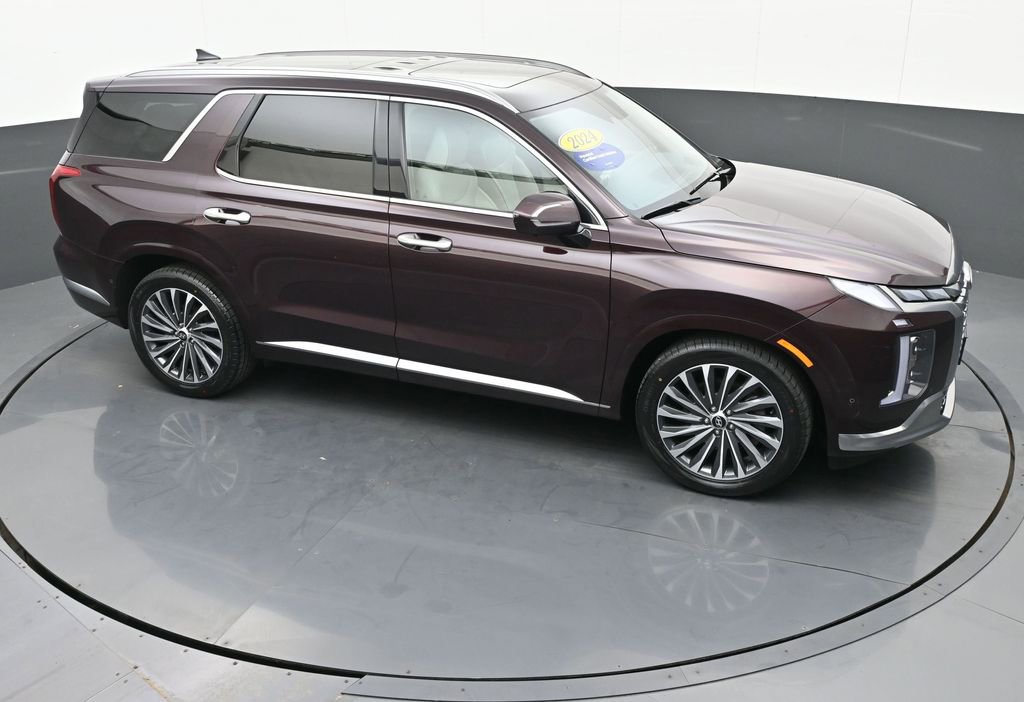 Used 2024 Hyundai Palisade Calligraphy image 40
