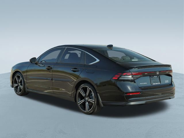 Used 2023 Honda Accord Sport image 5