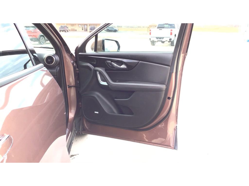 Used 2024 Chevrolet Blazer Premier w/ Driver Confidence II Package image 19