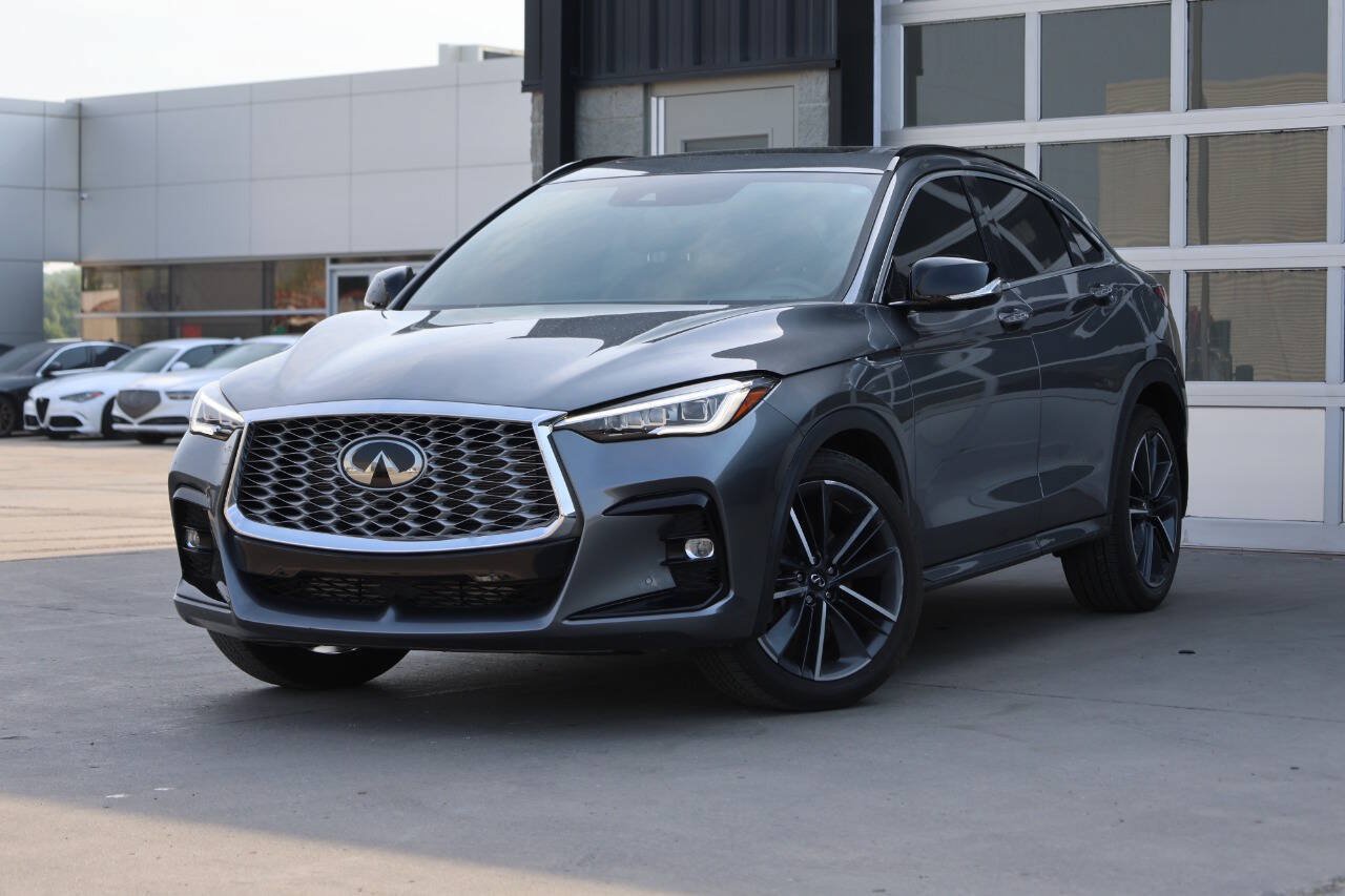 Used 2023 INFINITI QX55 Essential AWD/4WD image 3
