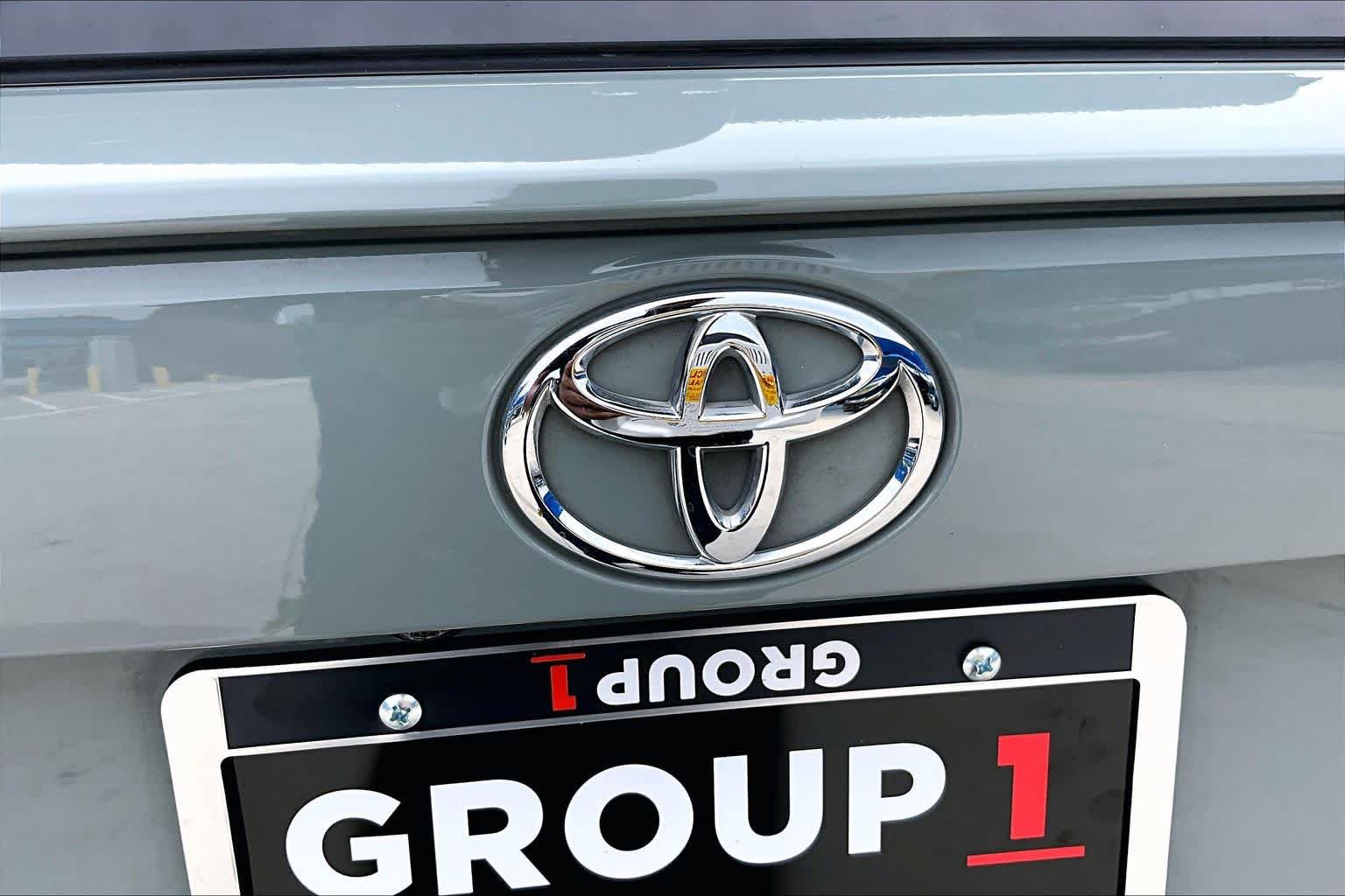 Used 2019 Toyota RAV4 XLE FWD image 31