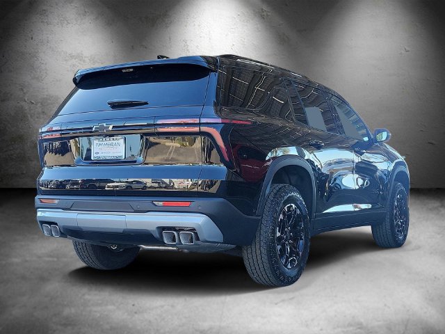 New 2027 Chevrolet Traverse Z71 AWD/4WD image 3