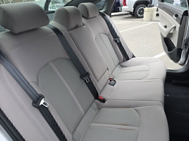 Used 2017 Hyundai Sonata Sport FWD image 9