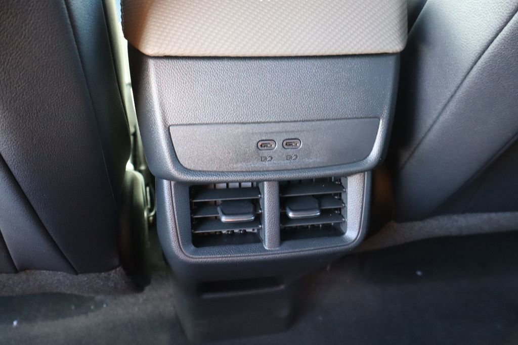 New 2026 Chevrolet Equinox LT w/ Convenience Package II image 24