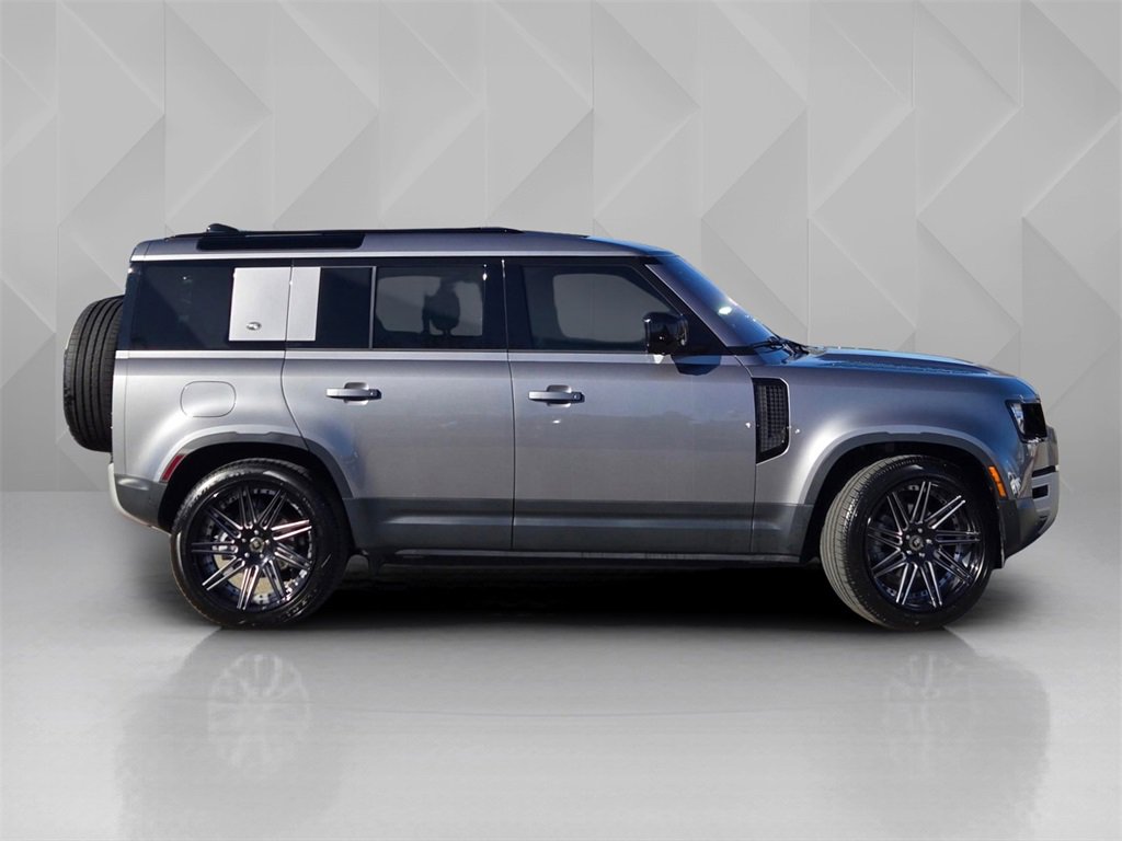 Used 2021 Land Rover Defender 110 S image 7