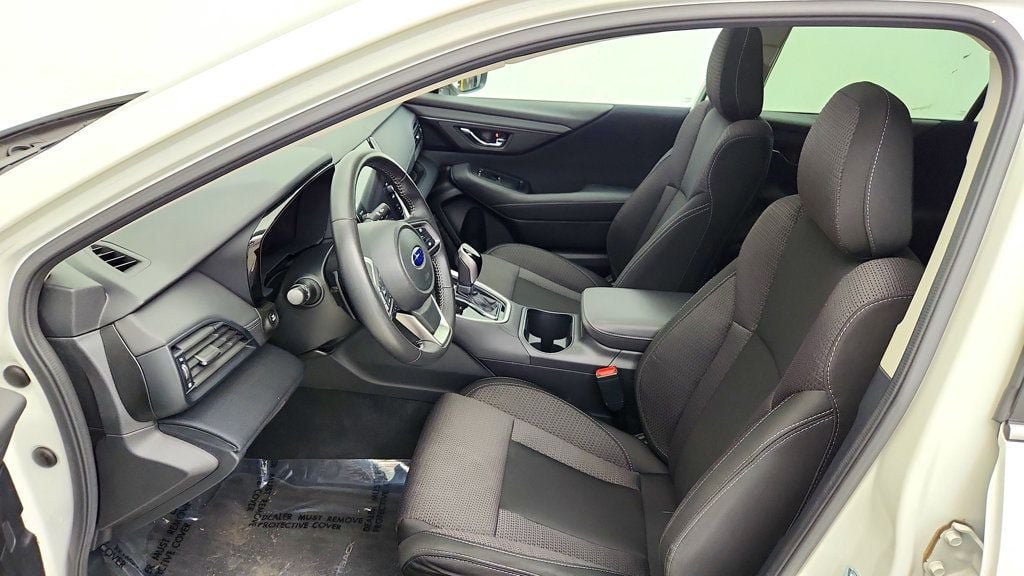 Used 2025 Subaru Outback Premium AWD/4WD image 20