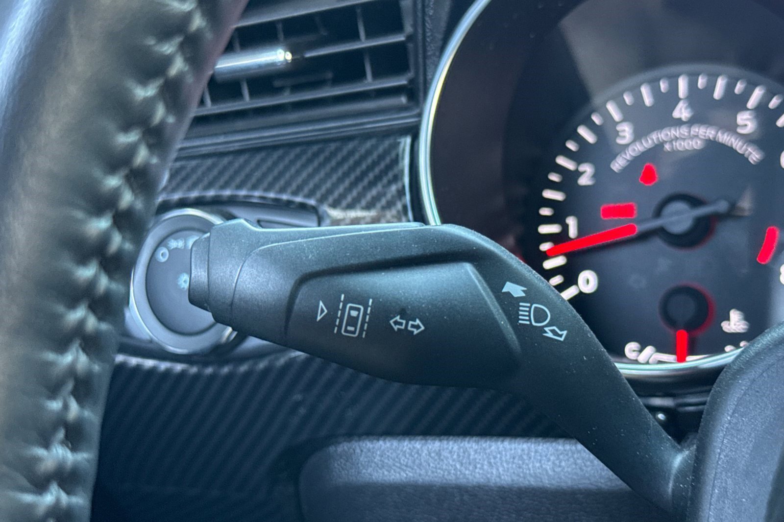 Used 2022 Ford Mustang GT Premium image 30