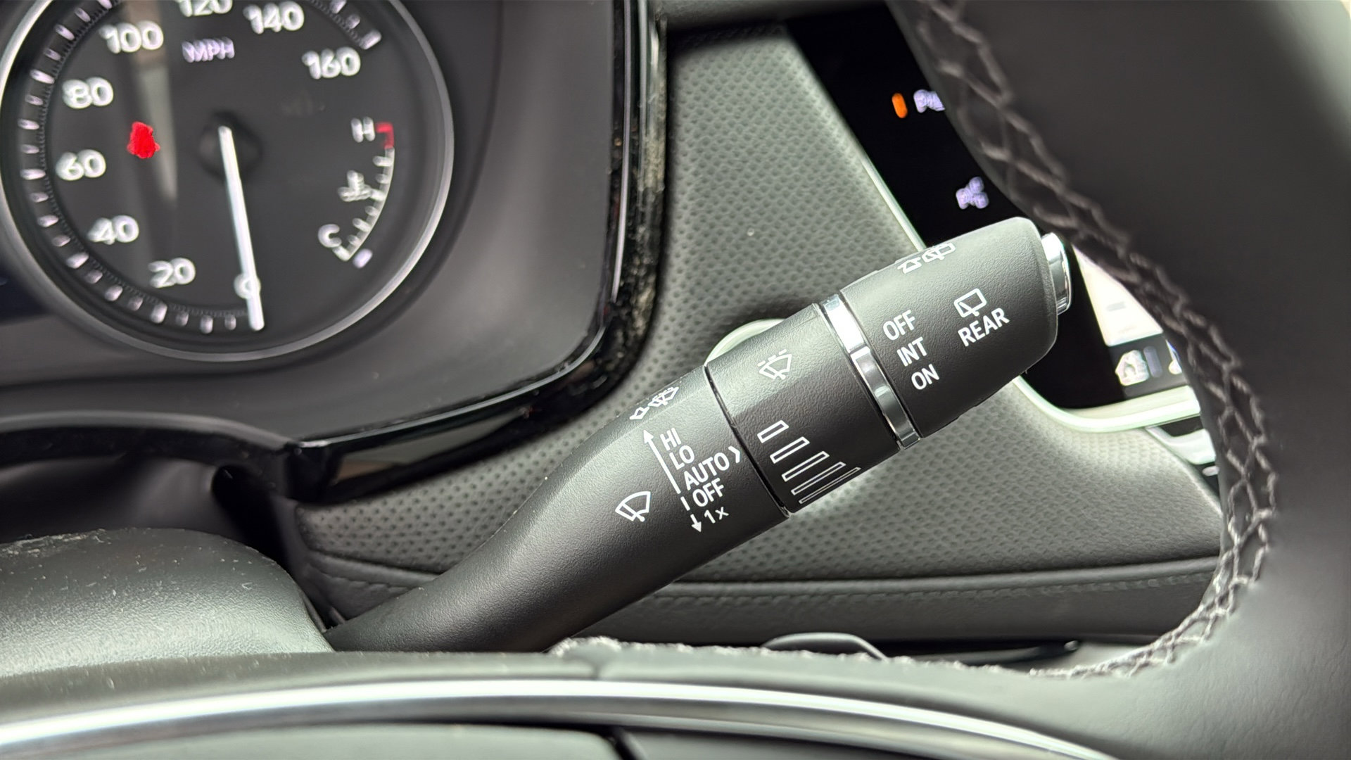 New 2026 Cadillac XT5 Premium Luxury w/ LPO, Floor Liner Package image 20