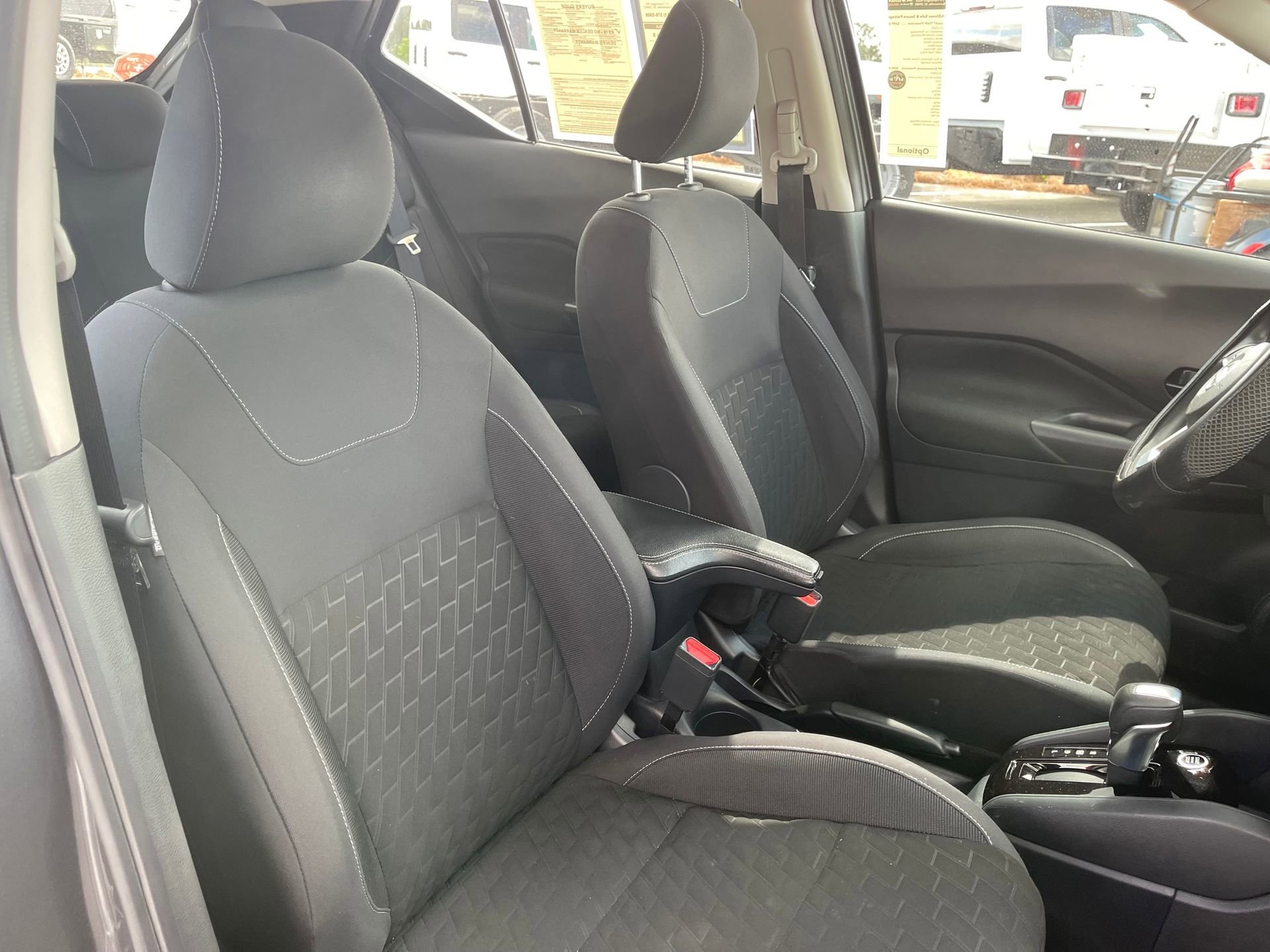 Used 2022 Nissan Kicks S FWD image 28