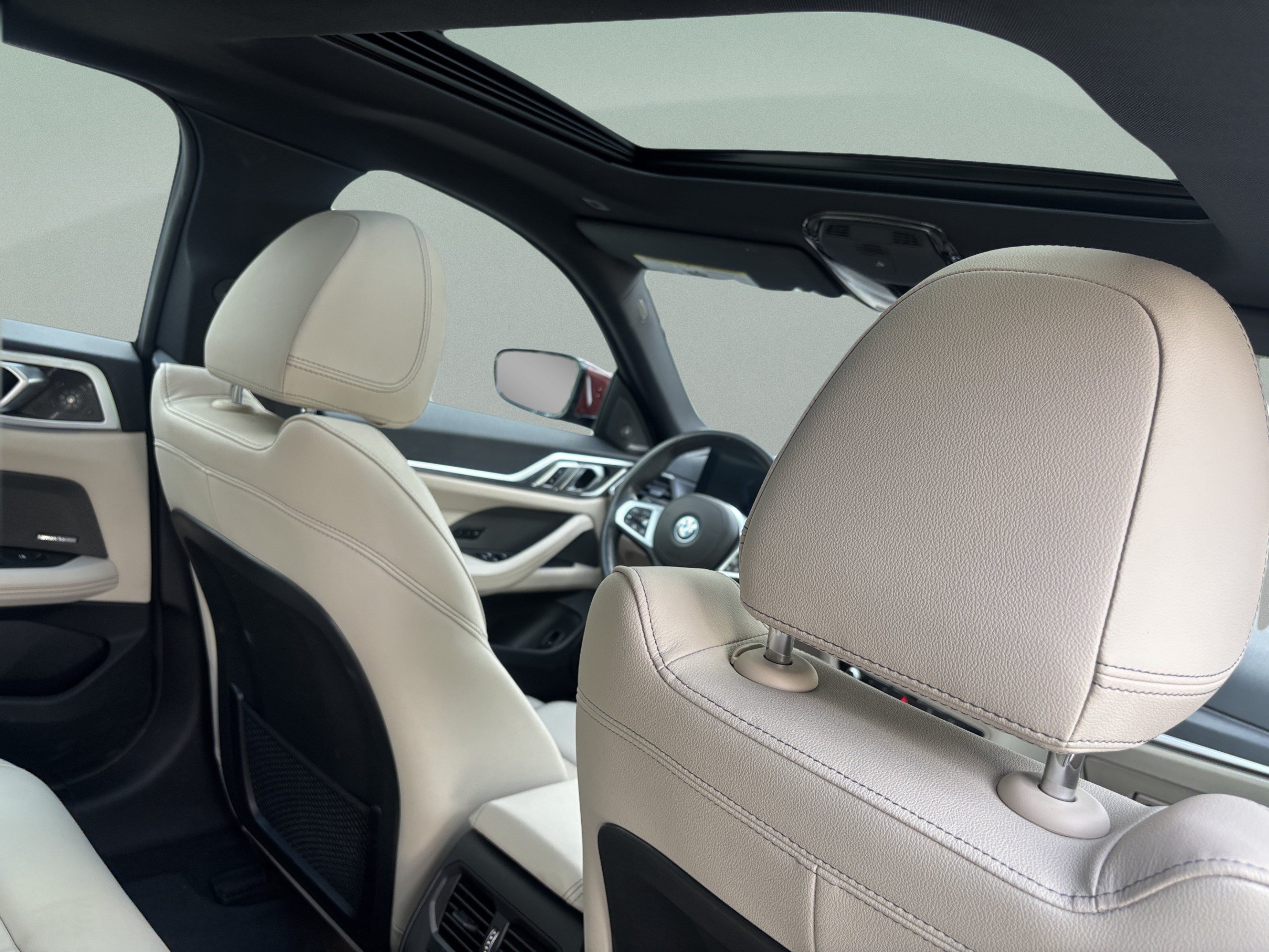 Used 2023 BMW i4 eDrive40 w/ M Sport Package RWD image 30