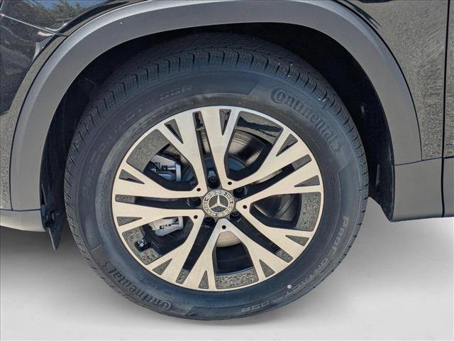 New 2025 Mercedes-Benz GLB 250 image 9