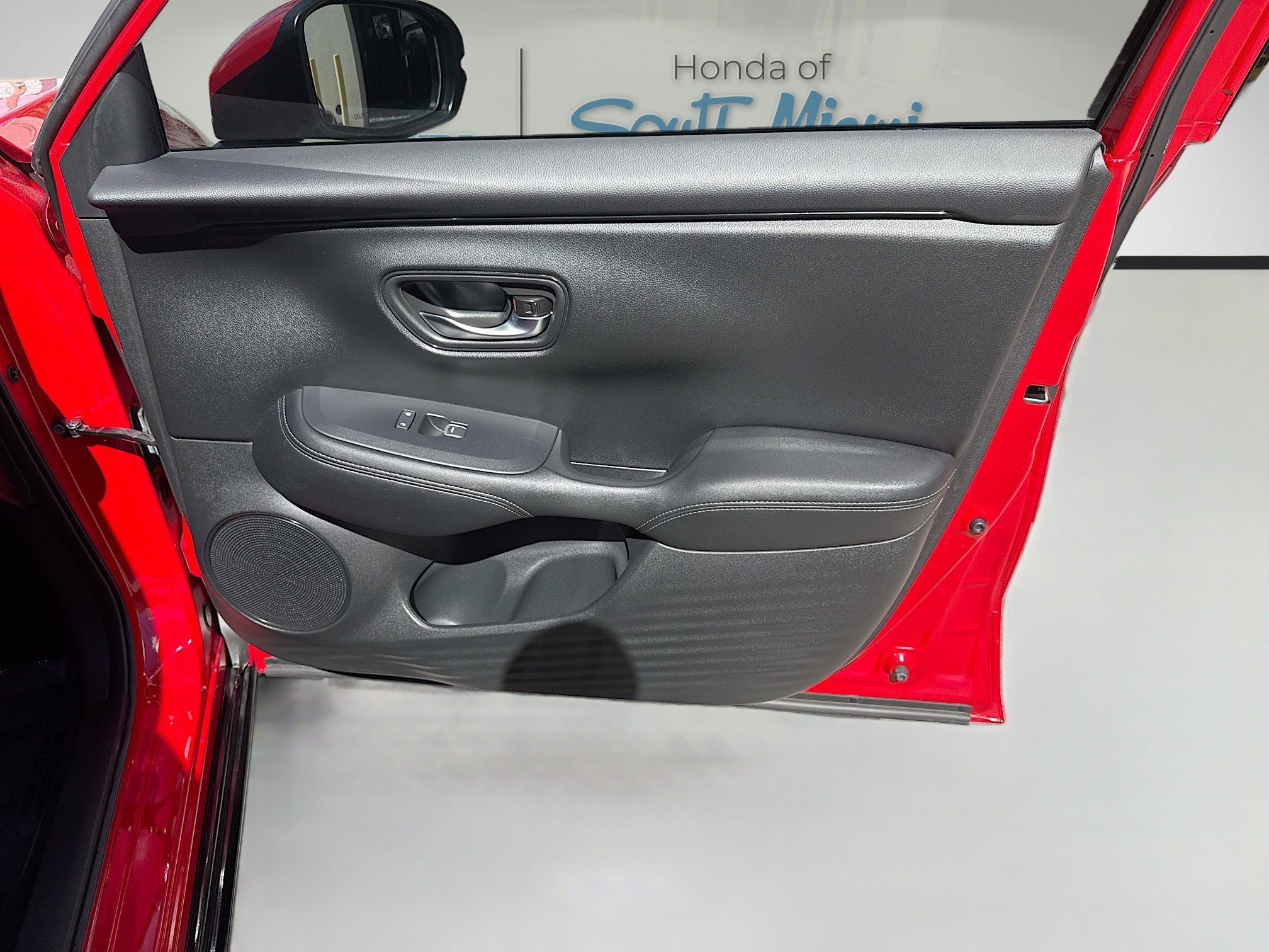 Certified 2024 Honda HR-V EX-L image 32