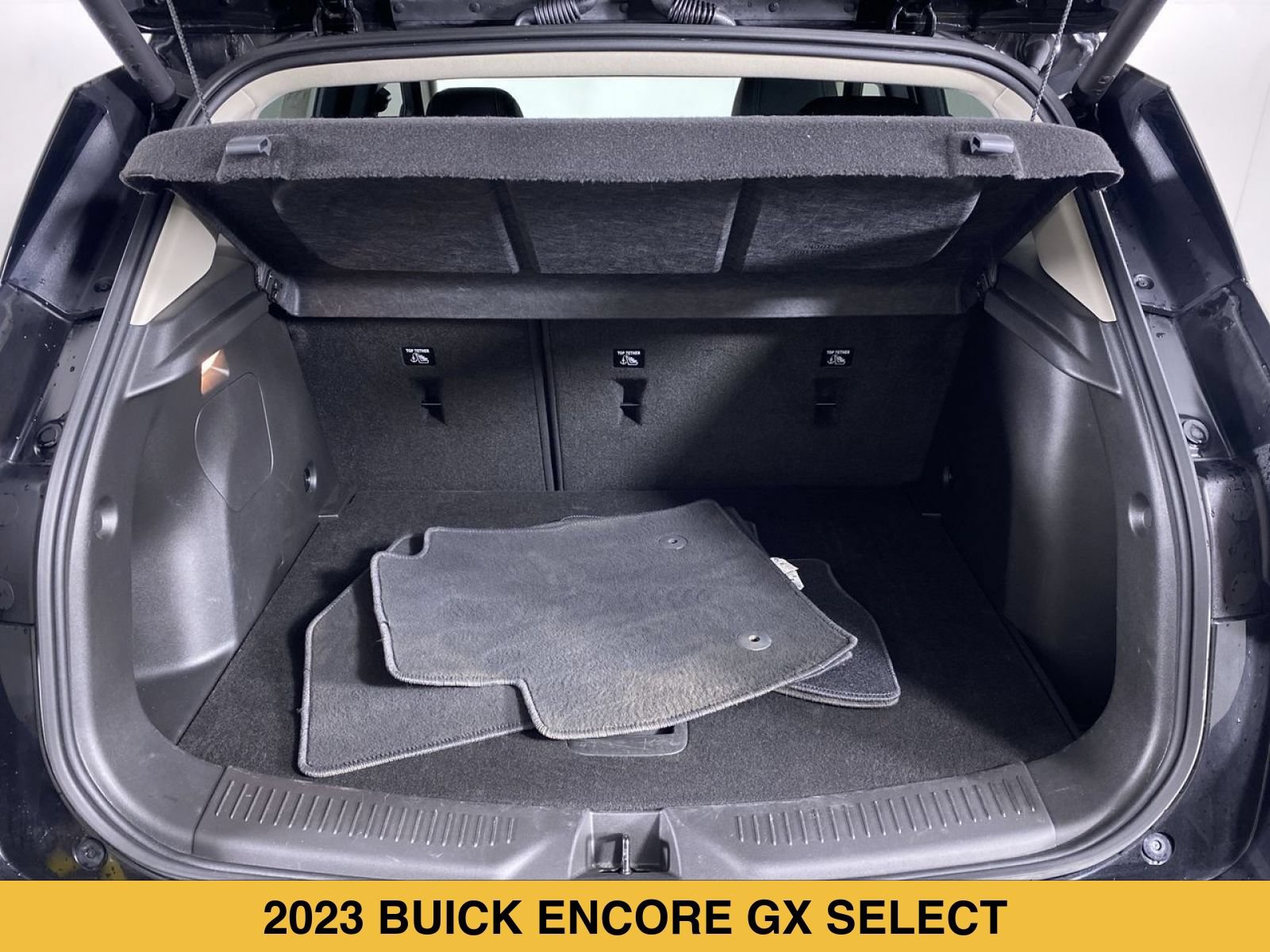 Certified 2023 Buick Encore GX Select w/ Sport Touring Package FWD image 13