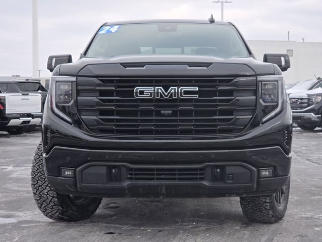 Used 2024 GMC Sierra 1500 Elevation w/ Elevation Premium Package image 18