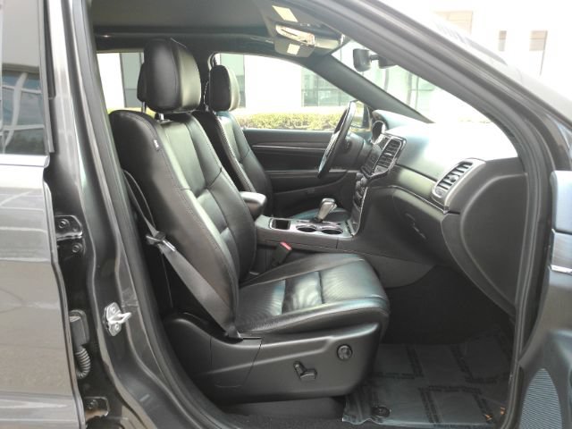 Used 2021 Jeep Grand Cherokee Limited w/ Luxury Group II RWD image 22
